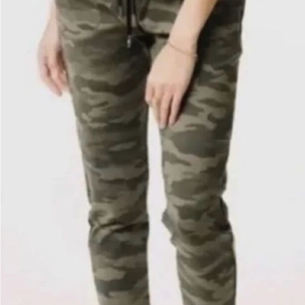 ZYIA Olive Camo Women's Joggers